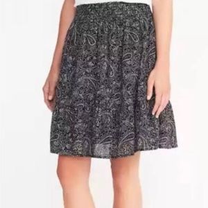 Old Navy Paisley Black & White Patterned Skirt